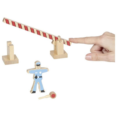 Ensemble de panneaux de signalisation en bois Goki - 21 pièces.