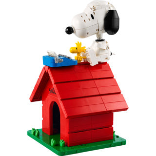 Lego ideas 21368 cacahuètes : la niche de Snoopy
