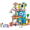 LEGO Friends 42689 Le club-house de Heartlake City