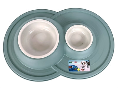 Heureux animal de compagnie fou des animaux alimentant le volcan à double sage Volcano Green