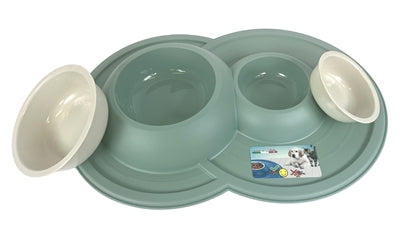 Heureux animal de compagnie fou des animaux alimentant le volcan à double sage Volcano Green