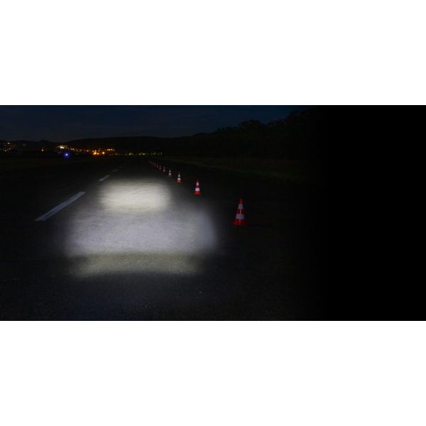 Sigma aura 30 phare led 30 lux batterie noir 15950