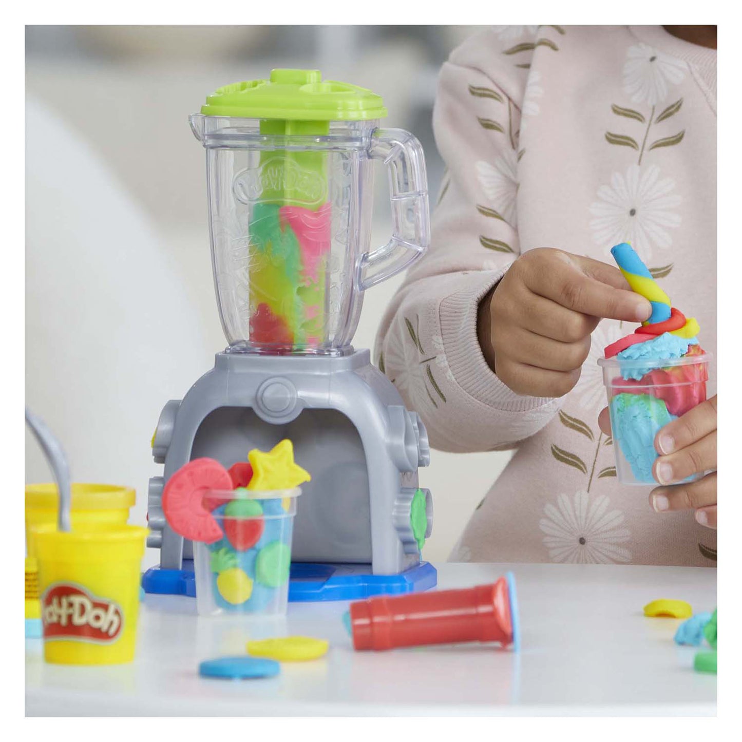 Jeu de mélangeur de smoothie play-doh