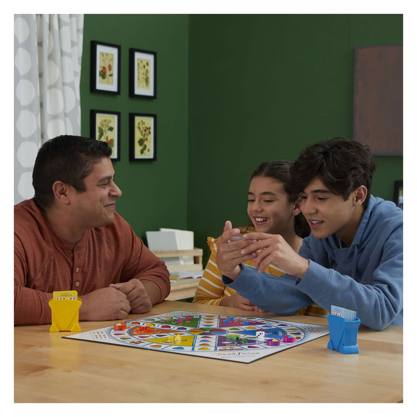 Édition familiale Hasbro Trivial Pursuit