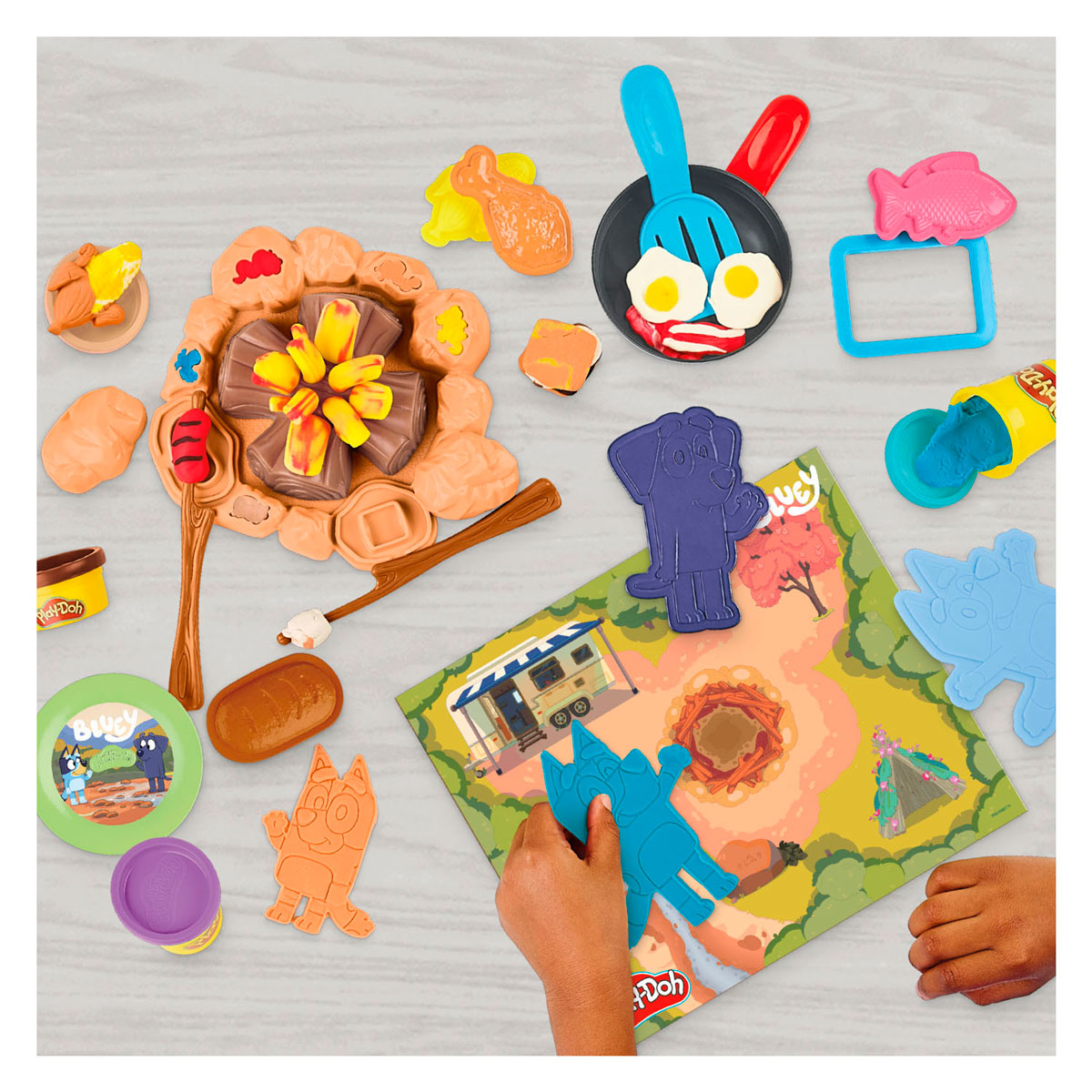 Play-doh bluey va camping ensemble de jeu - 6 pots en argile
