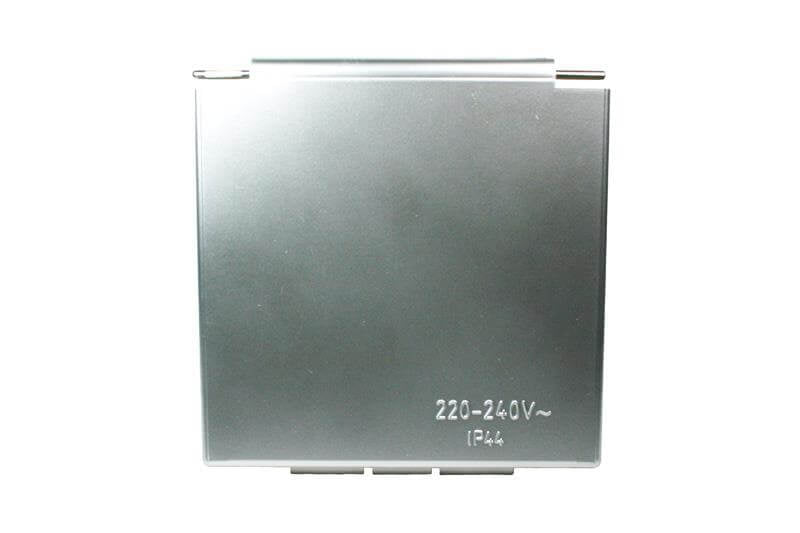 Couvercle des boîtes d'entrée de ligne standard gris argenté