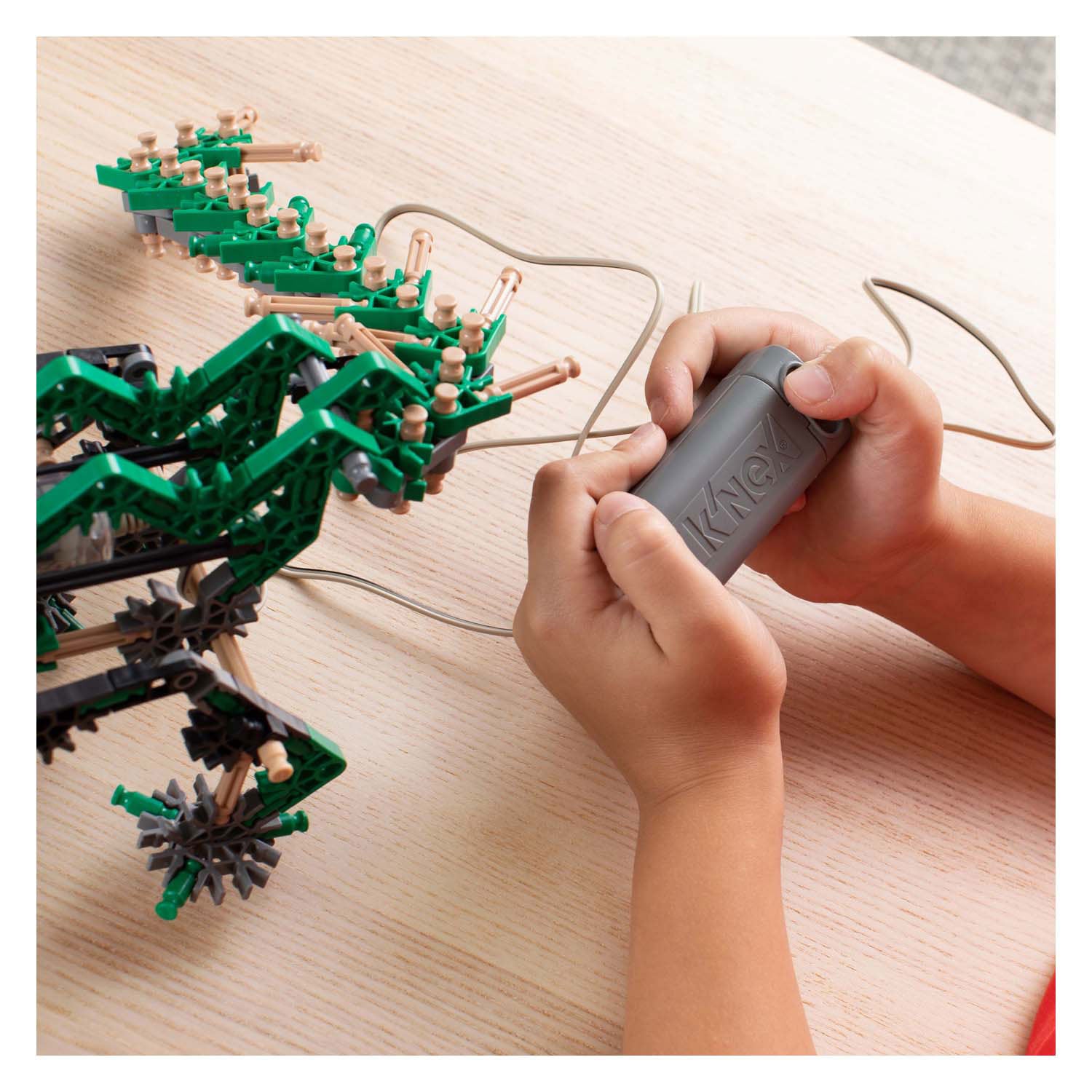 K'nex knexosaurus avec moteur, 255dlg.