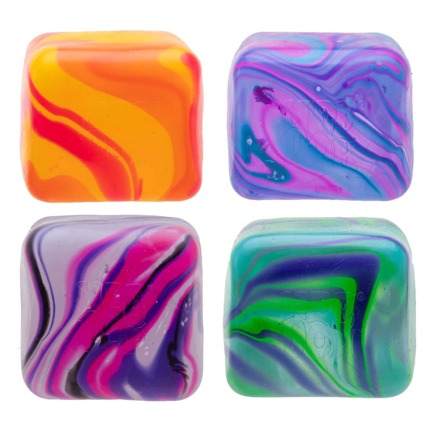 Needoh - joli tourbillon de cube