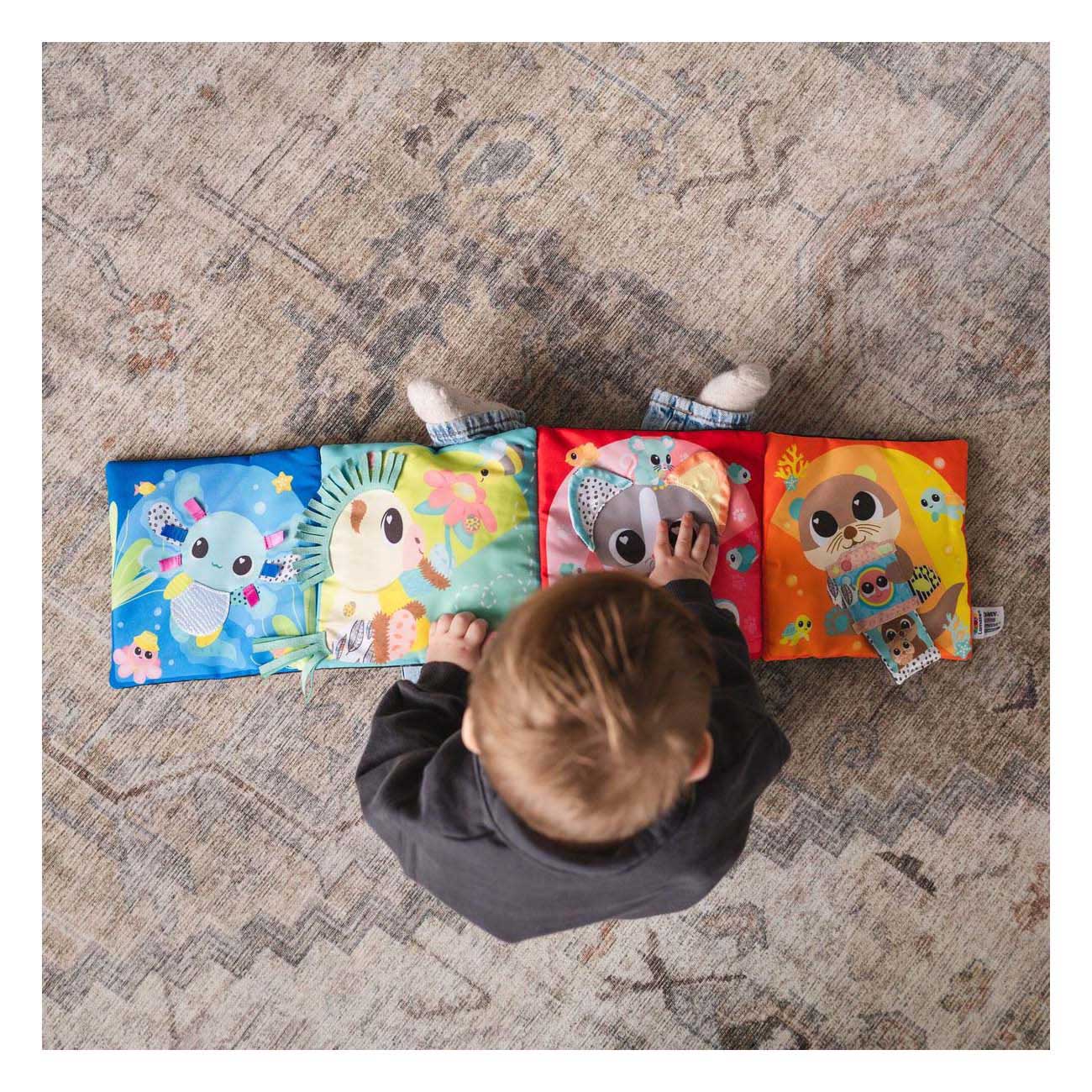 Lamaze mon premier grand livre d'activités