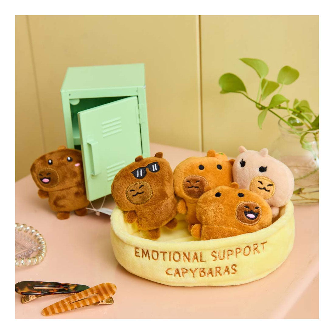 Peluches capybaras de soutien émotionnel Spectron - 6 pcs.
