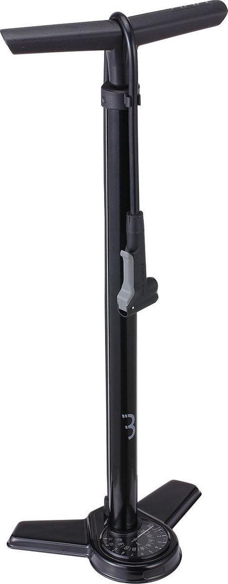 Bbb cycling pompe à vélo airsteel avec manomètre - pompe à pied pour vélo de course et VTT - pompe à pied extra longue 11 bar - noir - bfp-27