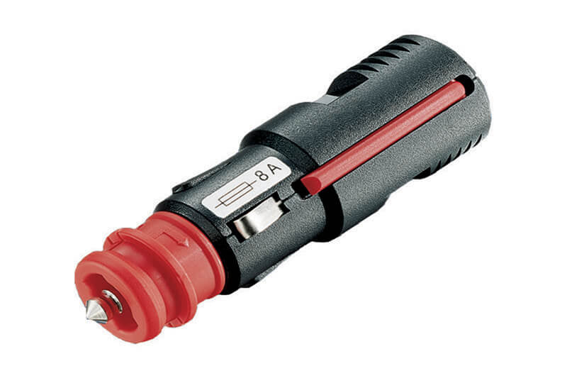 Prise universelle 12 volts avec fusible