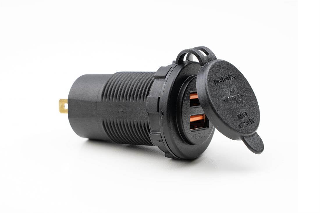 Chargeur USB de ligne électrique intégré avec USB-A 2.4a et USB-A QC3.0