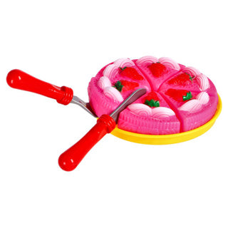 Gâteau de base des jouets gastronomiques avec gâteau
