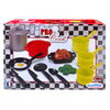 Pan de casserole avec outils de cuisine
