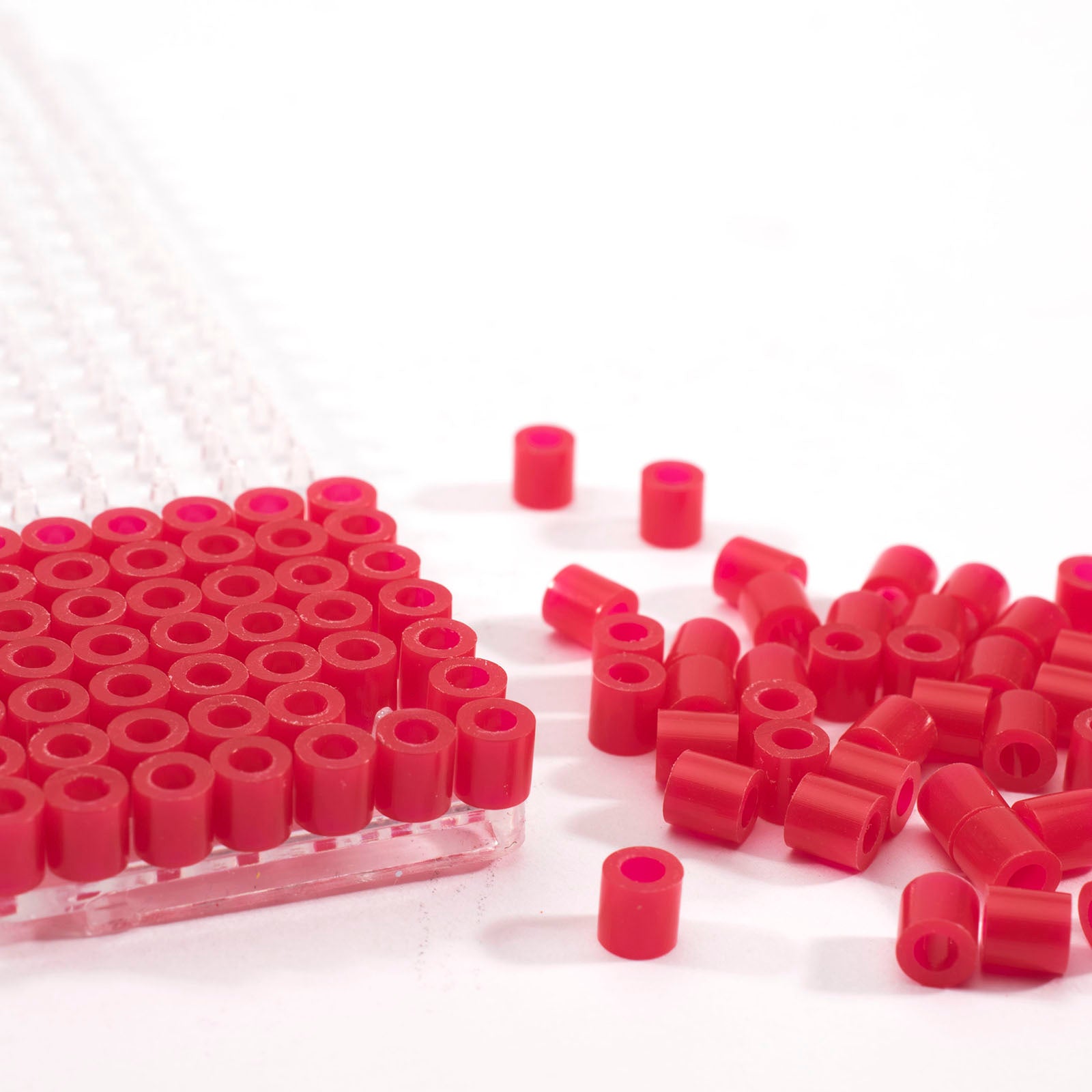 Vaessen creative • perles thermocollantes rouge foncé 1100 pcs.