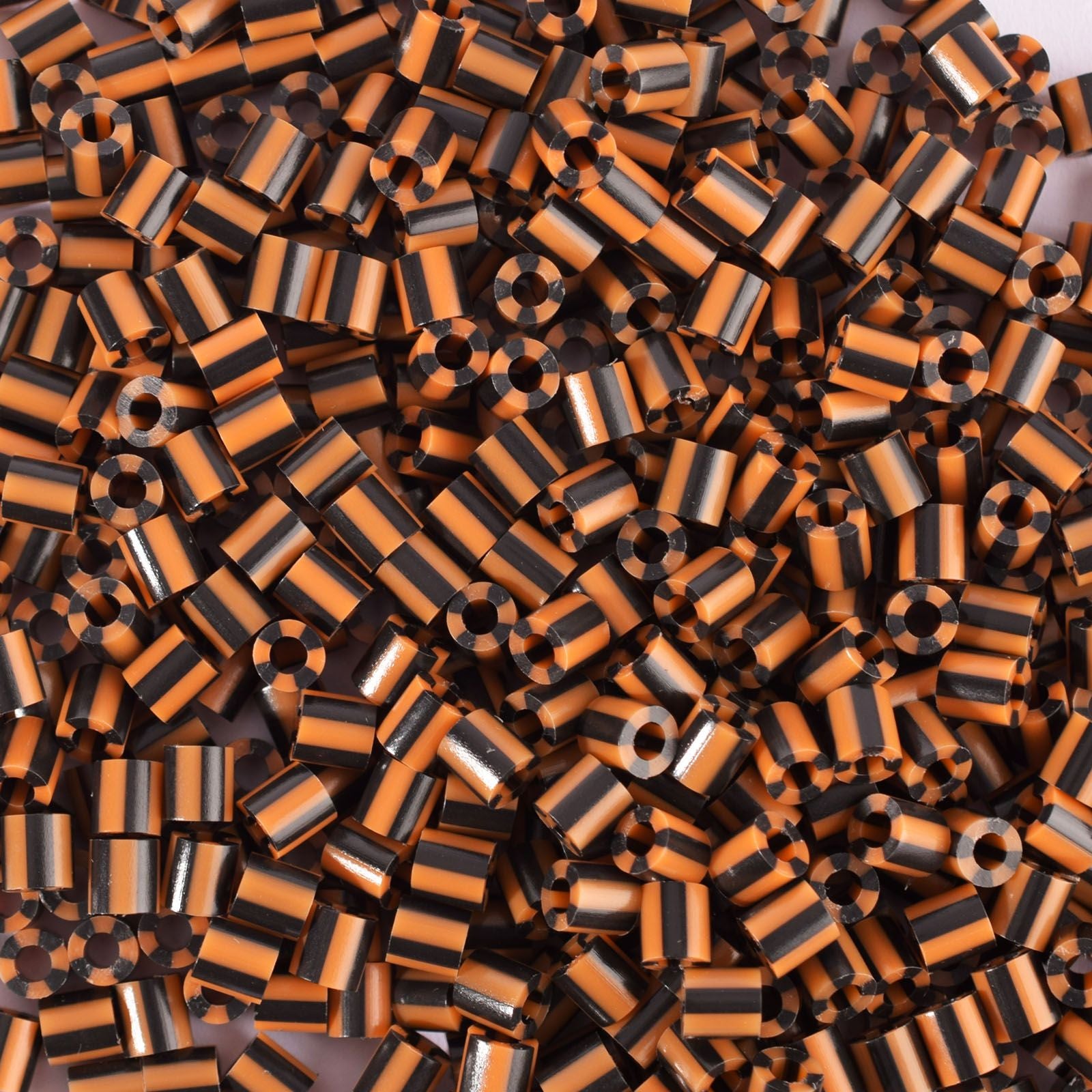 Vaessen creative • Perles thermocollantes bicolores ocre-noir 550 pcs.