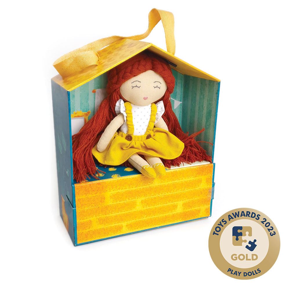 Maison de poupée, ma maison d'amour avec Lora. 3+