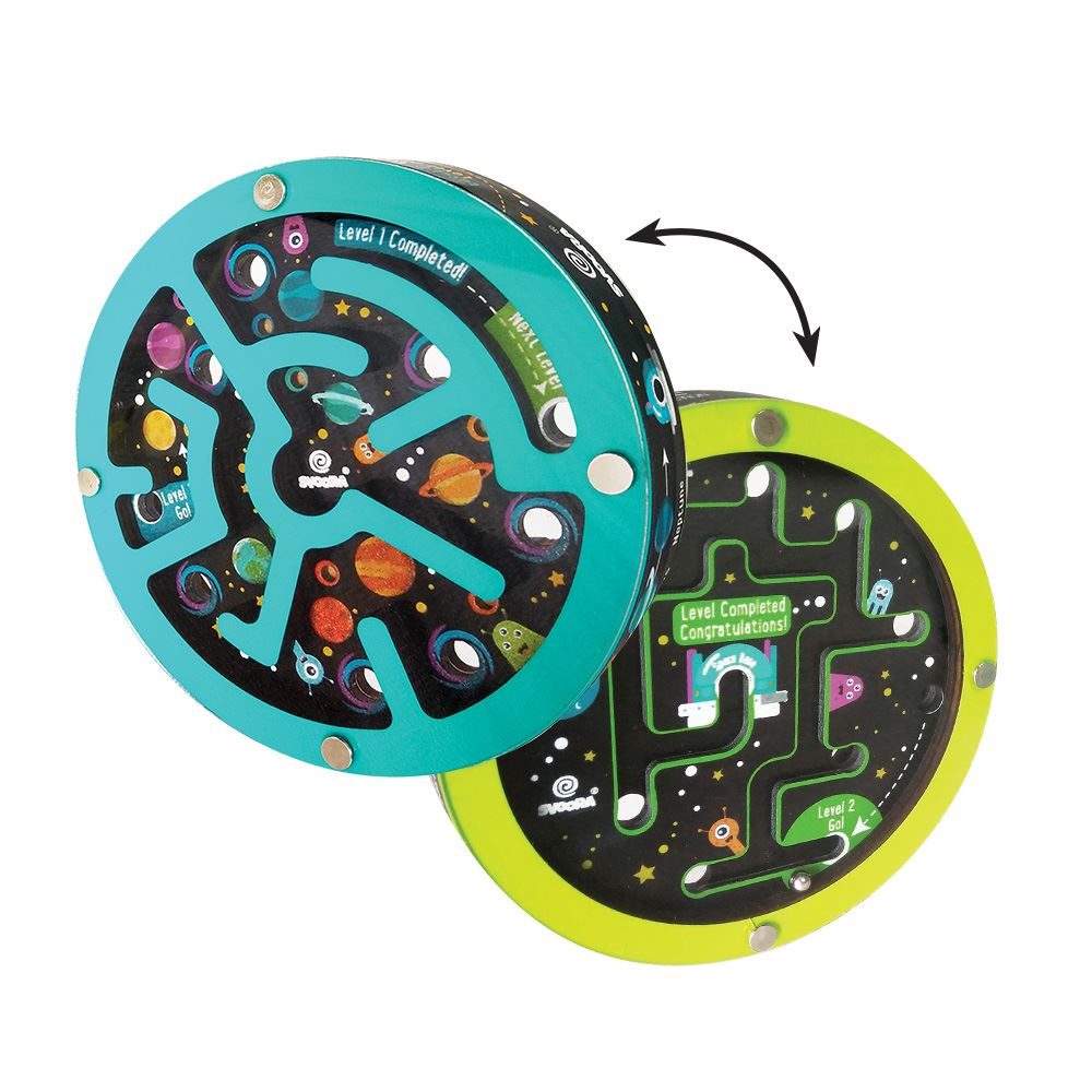 Dsp. labyrinthes en bois. 3 culs. 12 pièces.