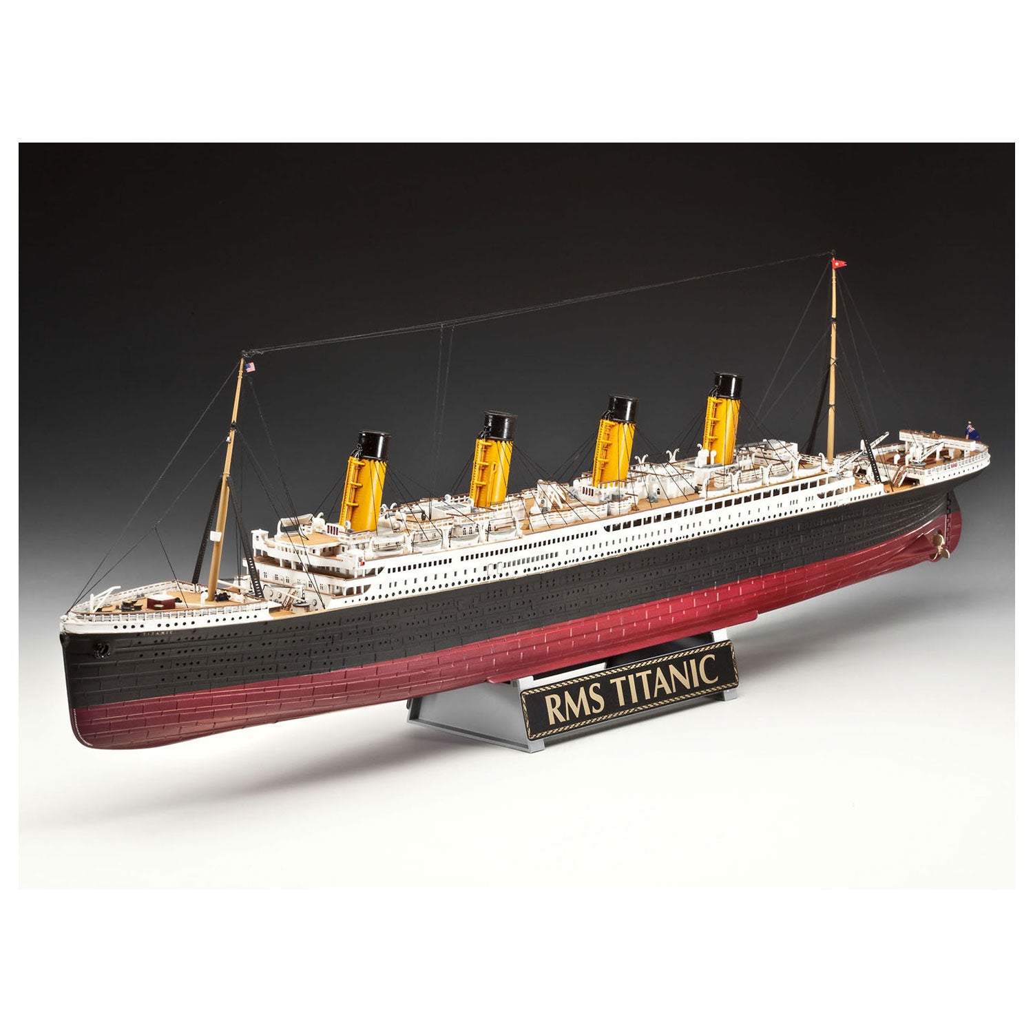 Ensemble de cadeaux Revell 100 ans titanic