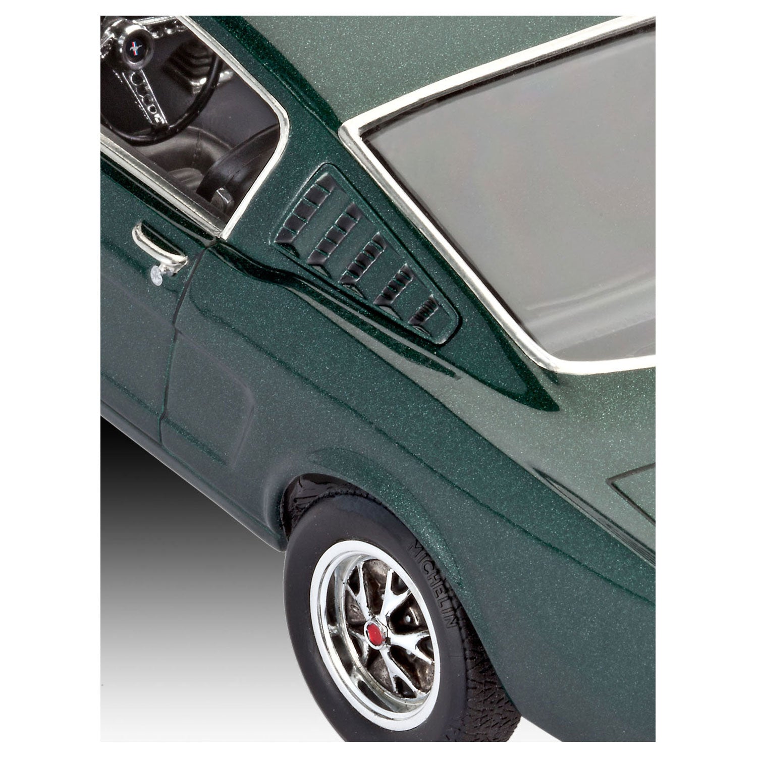 Revell 1965 Ford Mustang 2 + 2 Fastback