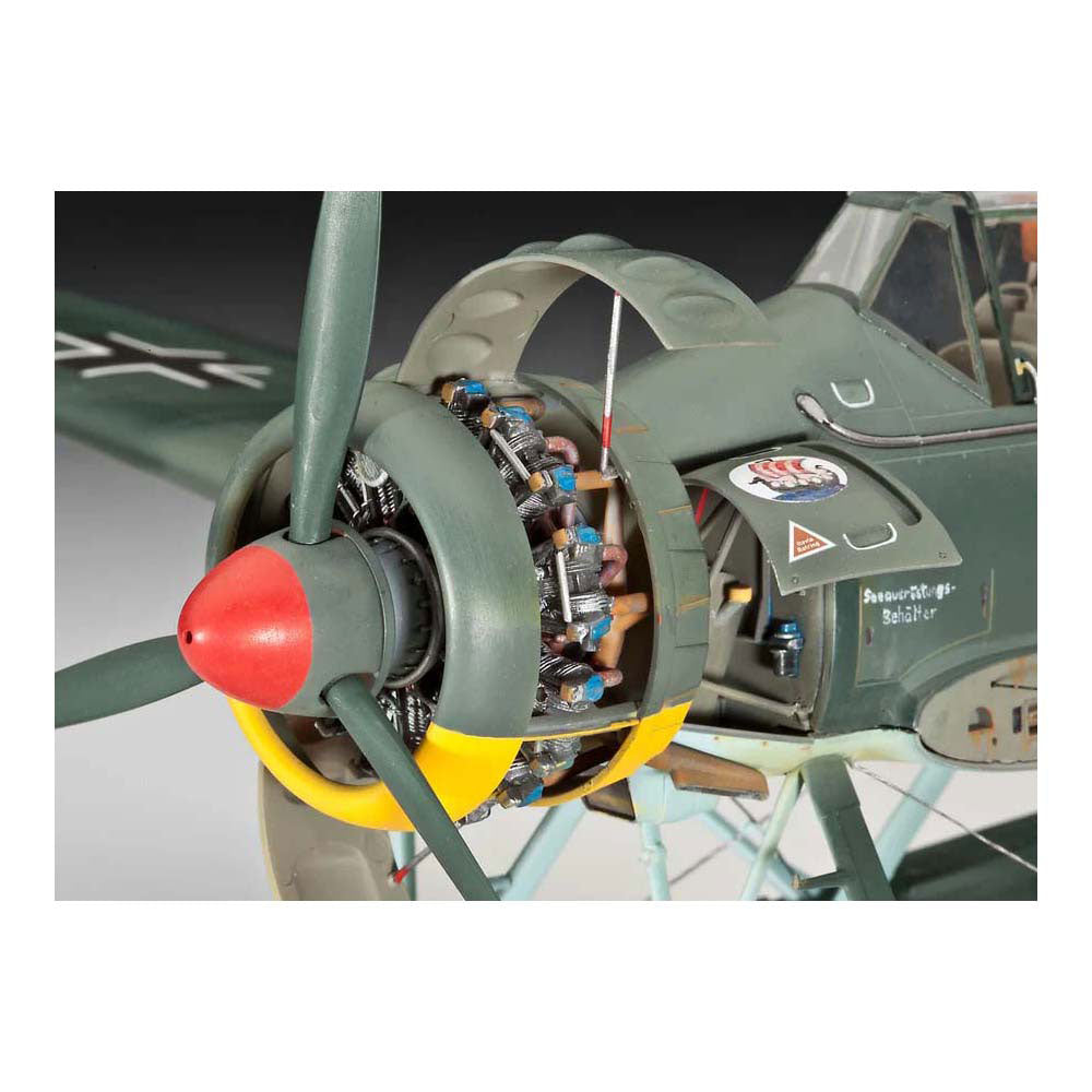 Maquette Revell - hydravion arado ar196a-3 1:32 - 192 pcs.