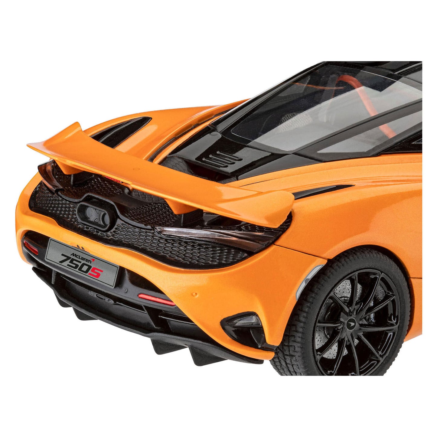 Maquette Revell - McLaren 750s 1:24