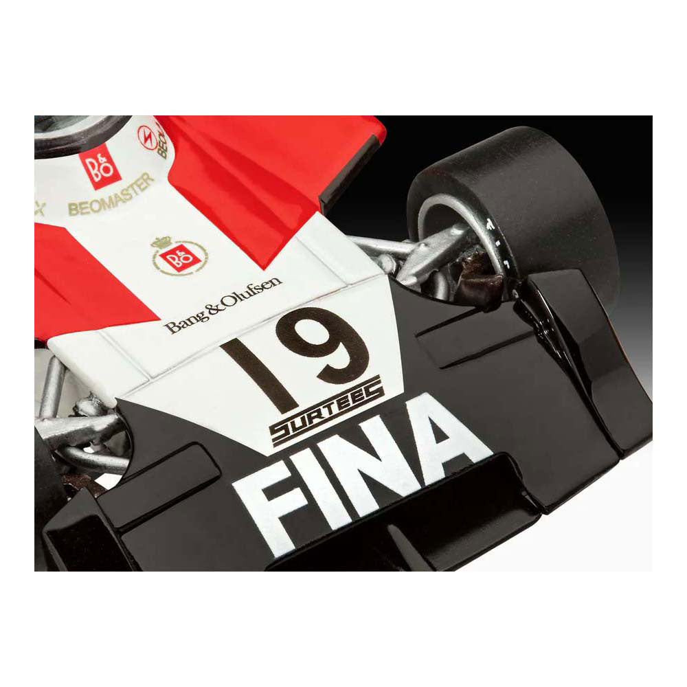 Maquette Revell - surtees ts16 03 1:32 - 79 pcs.