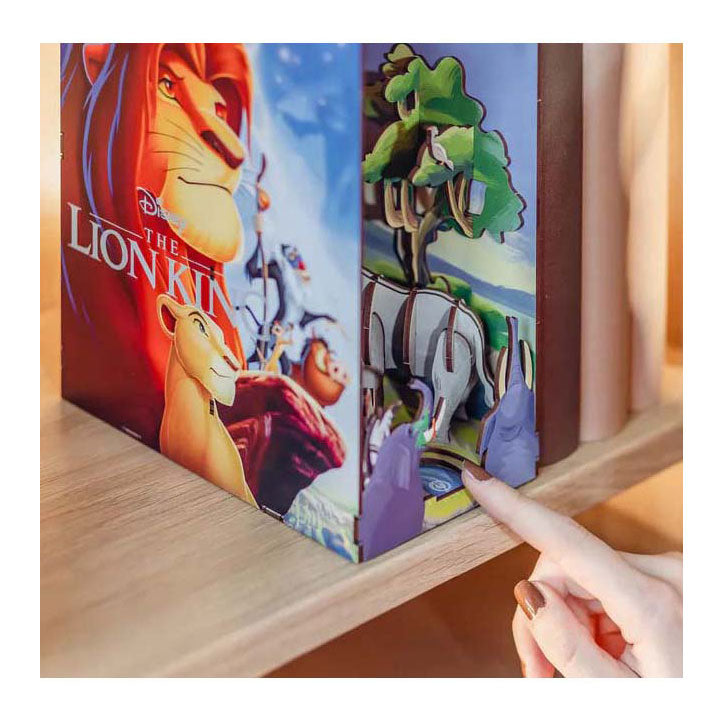 Disney Revell - Coin livre des petites aventures du Roi Lion