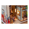 Revell - coin livre petites aventures paris