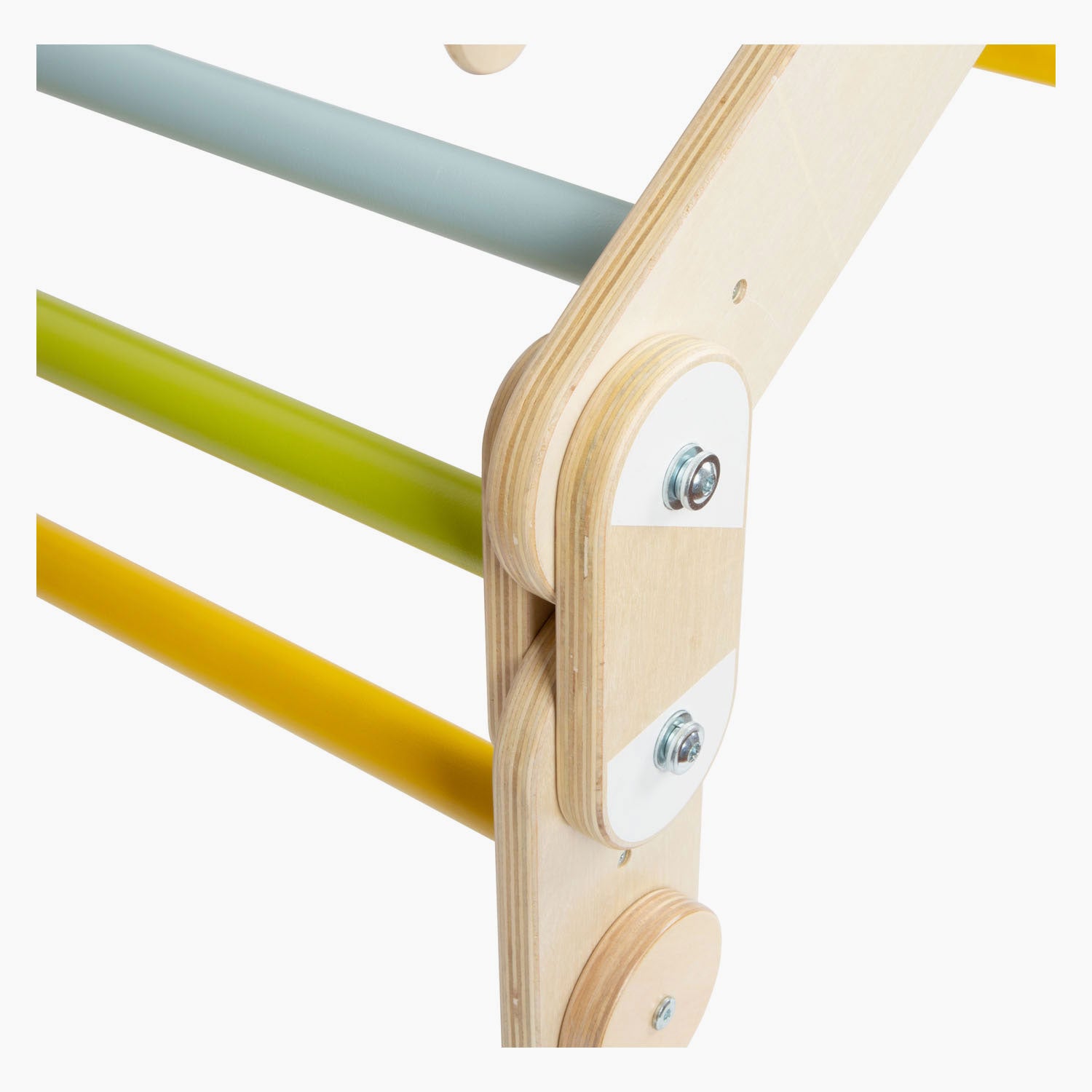 Petit pied aire d'escalade en bois triangle aventure