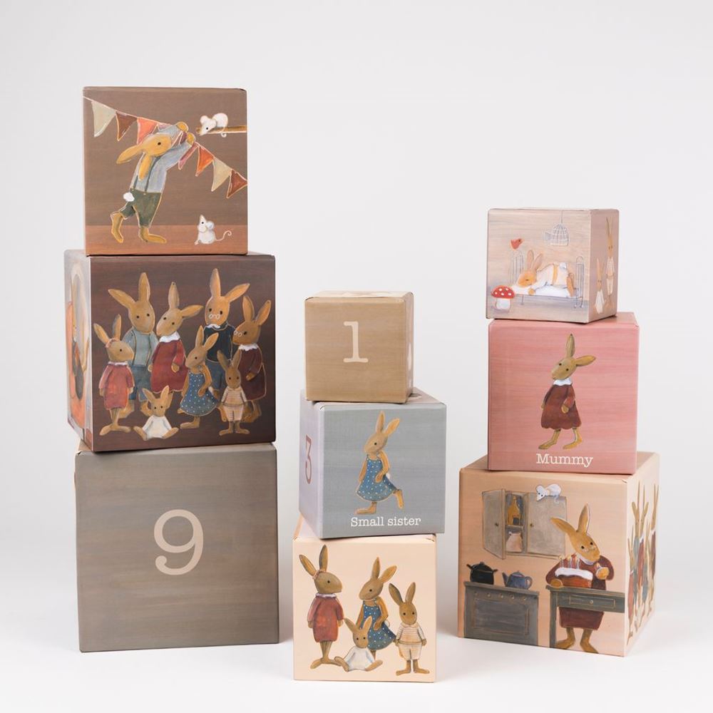 1.2.3 Pyramide empilable de la famille des lapins