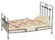 Lit de poupée en métal Egmont avec matelas, coussin