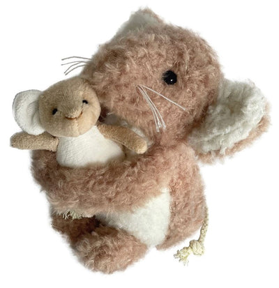 Melia Egmont peluche souris ca avec bébé. 15