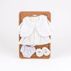 Poupées : robe blanche, blouse blanche. 4 pièces. 2+