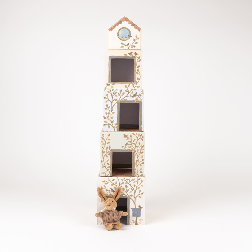 Maison cubique d'Egmont Lenny le lapin. 14x13
