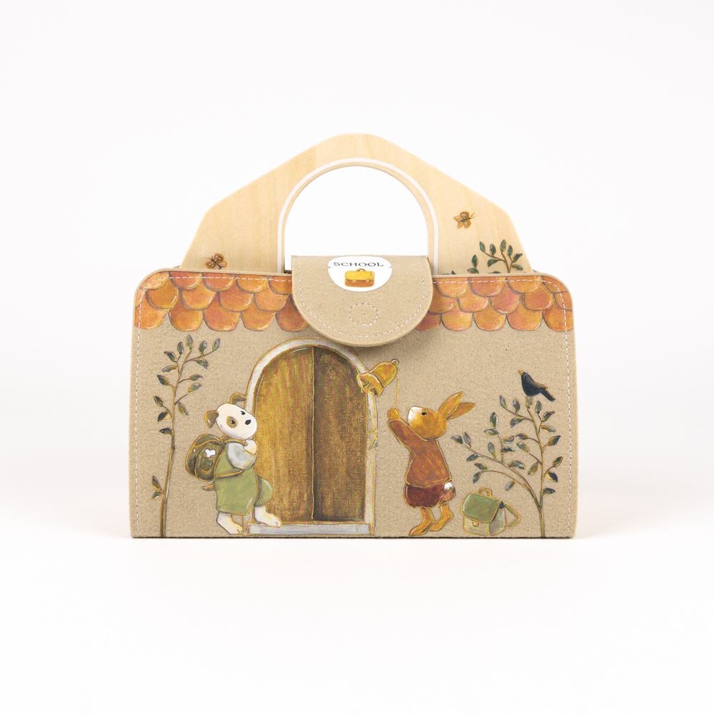 Mini amis de l'école d'Egmont. 23x21x10 cm