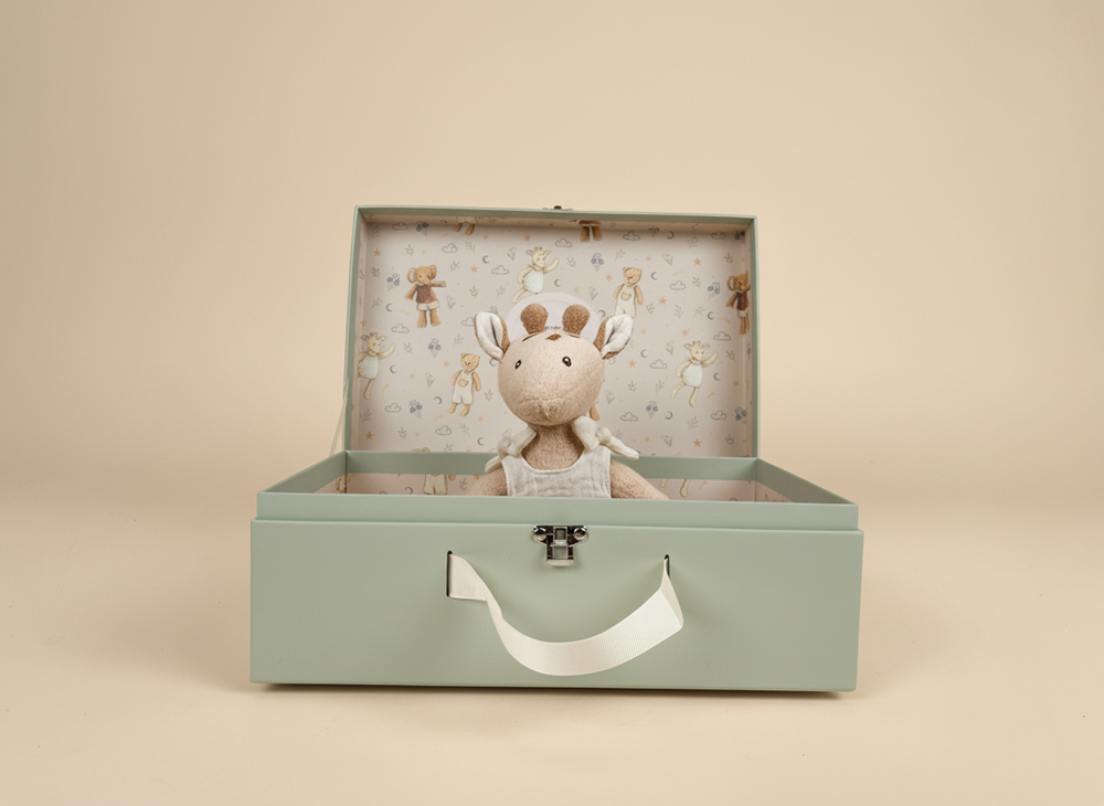 Coffret peluche Léonie la girafe