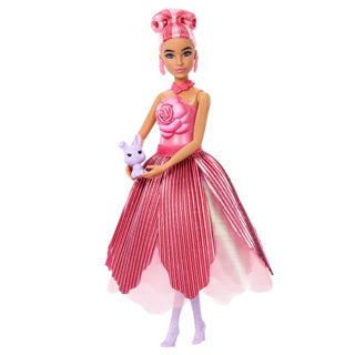 Barbie révèle une fleur surprise, une rose rouge