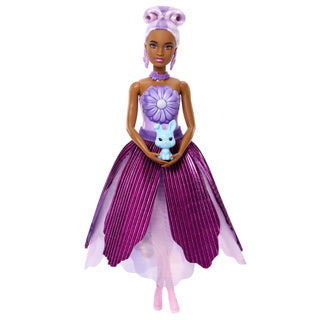 Barbie dévoile une poupée pétale marguerite violette