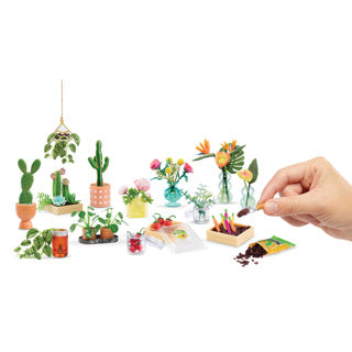 MGA Entertainment Mgas Miniverse Make It Mini Botanicals Plant Pot