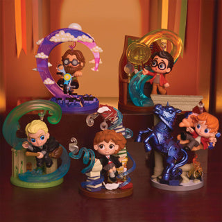 Jouez simplement à Happy haul - figurines à collectionner en boîte aveugle "Cliff Hangers" de Harry Potter