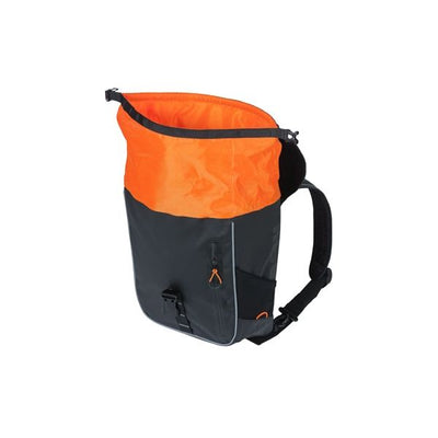 Basil Miles Tarpaulin Bicycle Backpack - Sac à dos noir imperméable pour hommes et femmes, capacité de 17 litres