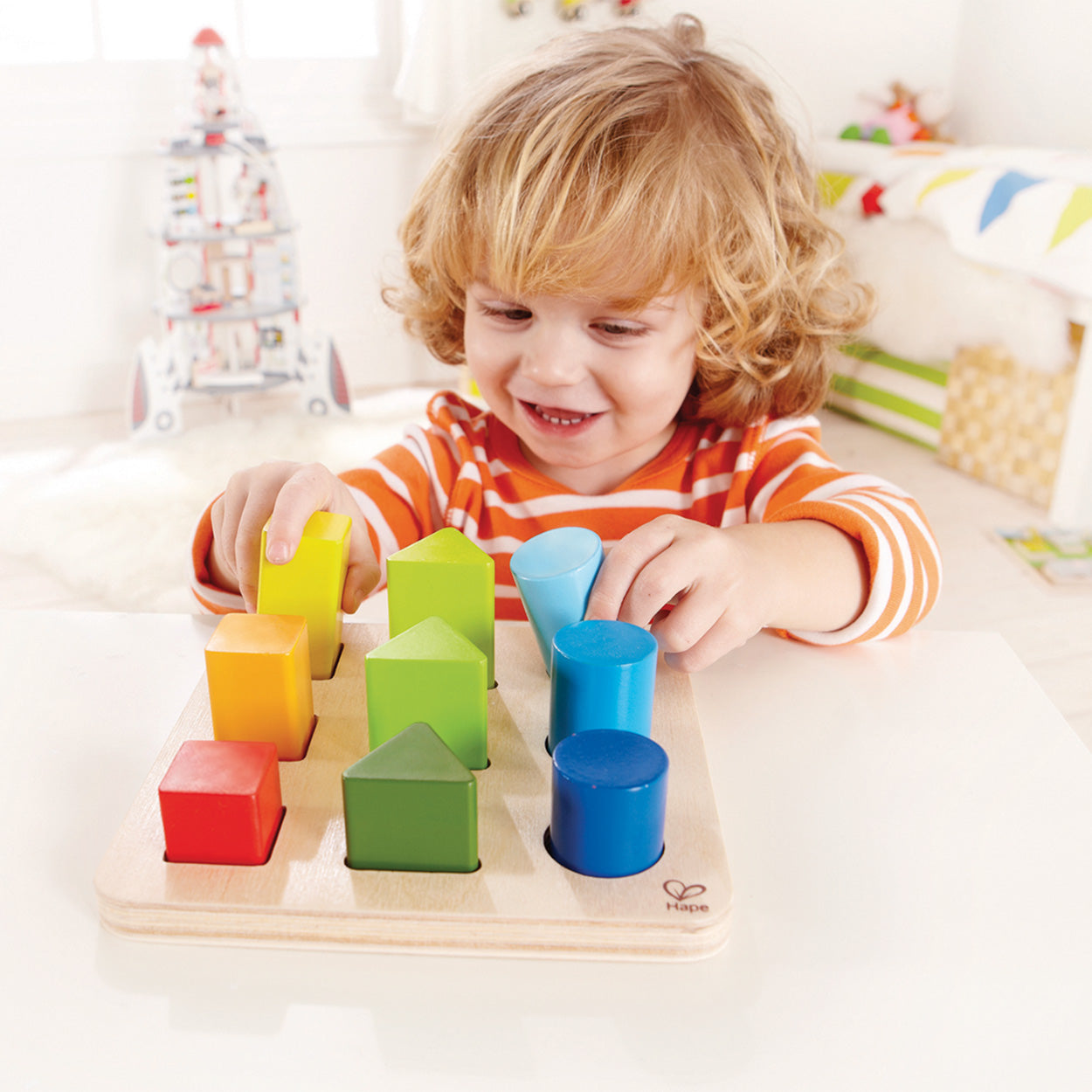 Formez un tableau de tri en bois HAPE
