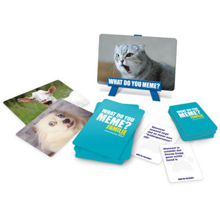 Megableu what do you meme family pets only - version néerlandaise - jeu de cartes - jeu familial - jeu de société plein d'humour !