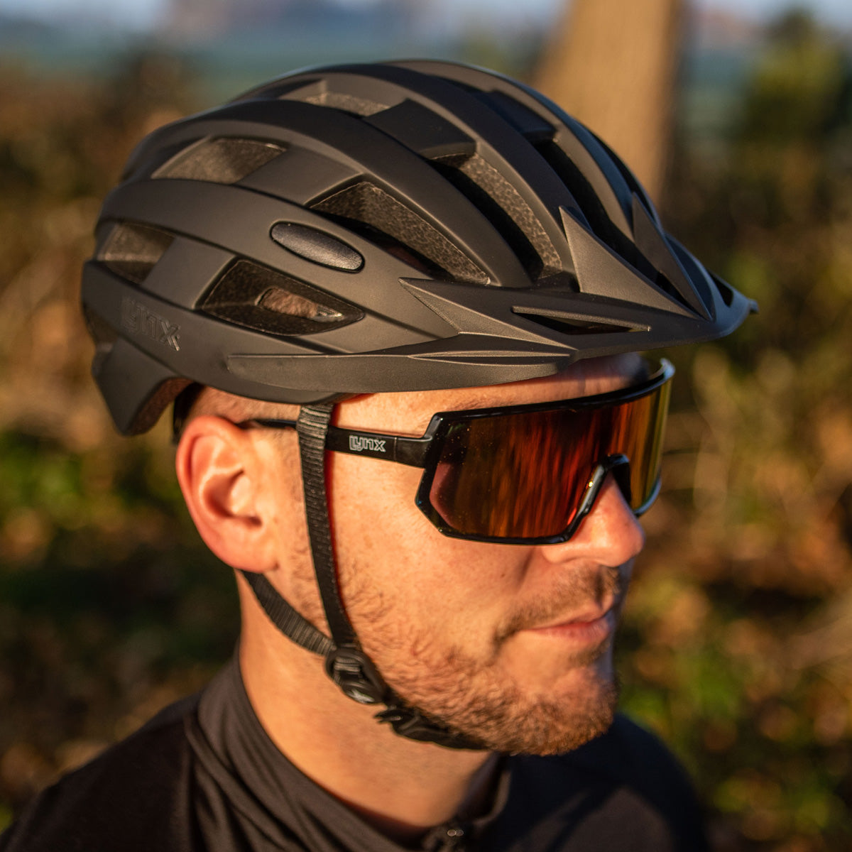 Casque de vélo tout-chemin (L XL)