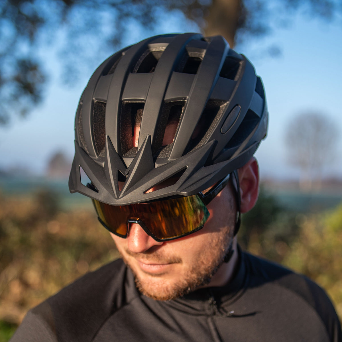 Casque de vélo tout-chemin (L XL)