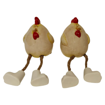 Poulet ambiance manoir avec pattes pendantes 6,5x7x7,8cm