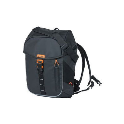 Basil Miles Tarpaulin bicycle backpack Nordlicht - Sac à dos noir imperméable pour cyclistes - 17L - Unisex - Sportif - Noir