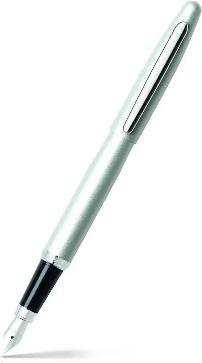Stylo plume Sheaffer - vfm - noir et argent avec chrome - plume f - couleur d'écriture noir - sf-e0940043